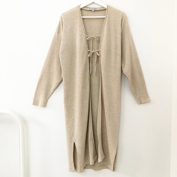 Stunning Vintage Long Double Tie Cardigan Sweater - Picture 3 of 10